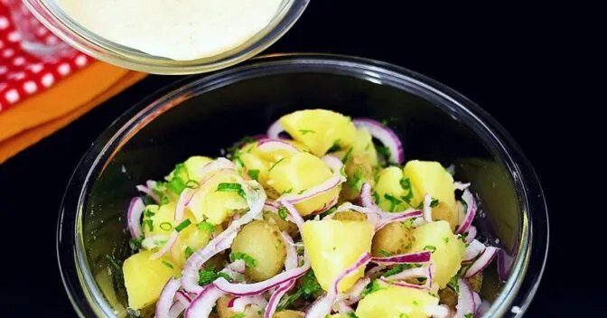 Salada de Batata Cremosa com Molho Secreto - Imagem do artigo original