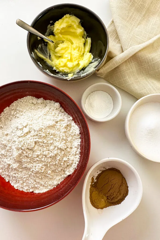 Biscoitos crocantes de aveia e cacau - Imagem do artigo